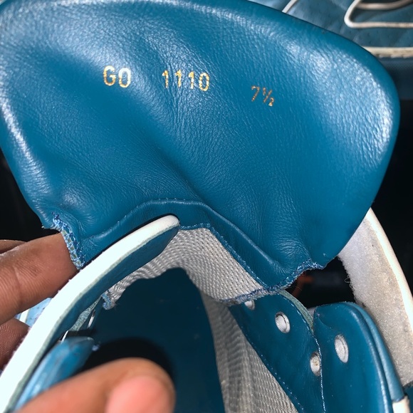 Louis Vuitton Men’s sneakers - Picture 4 of 6